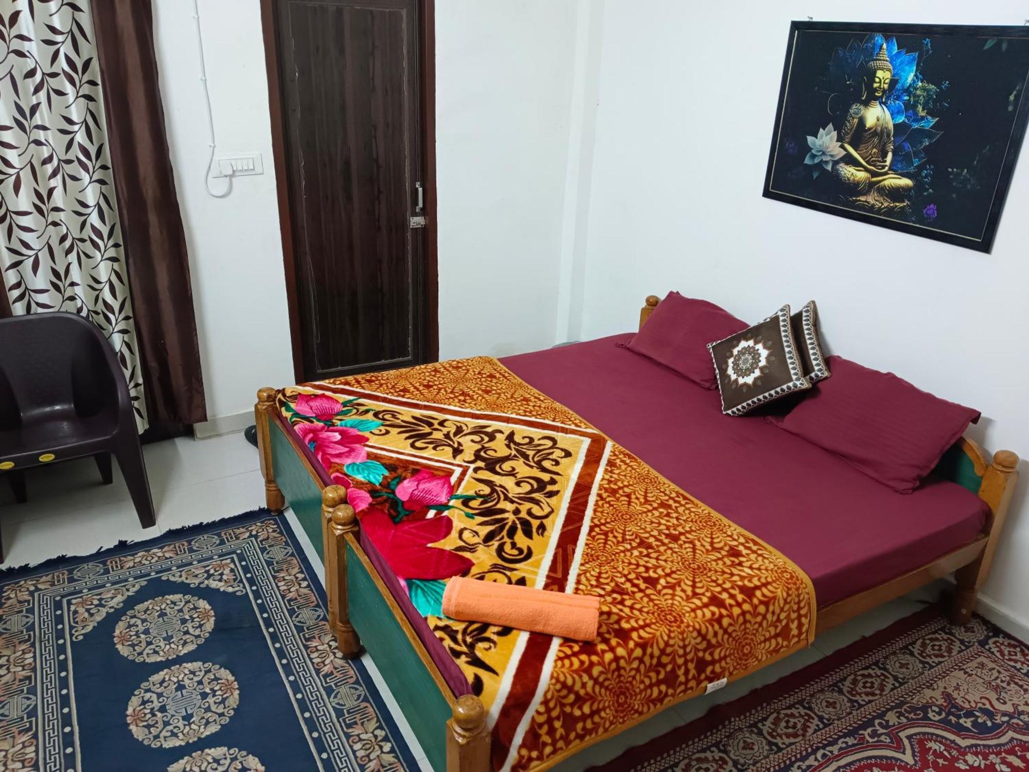 Pratibha Home Stay Jabalpur Exterior photo