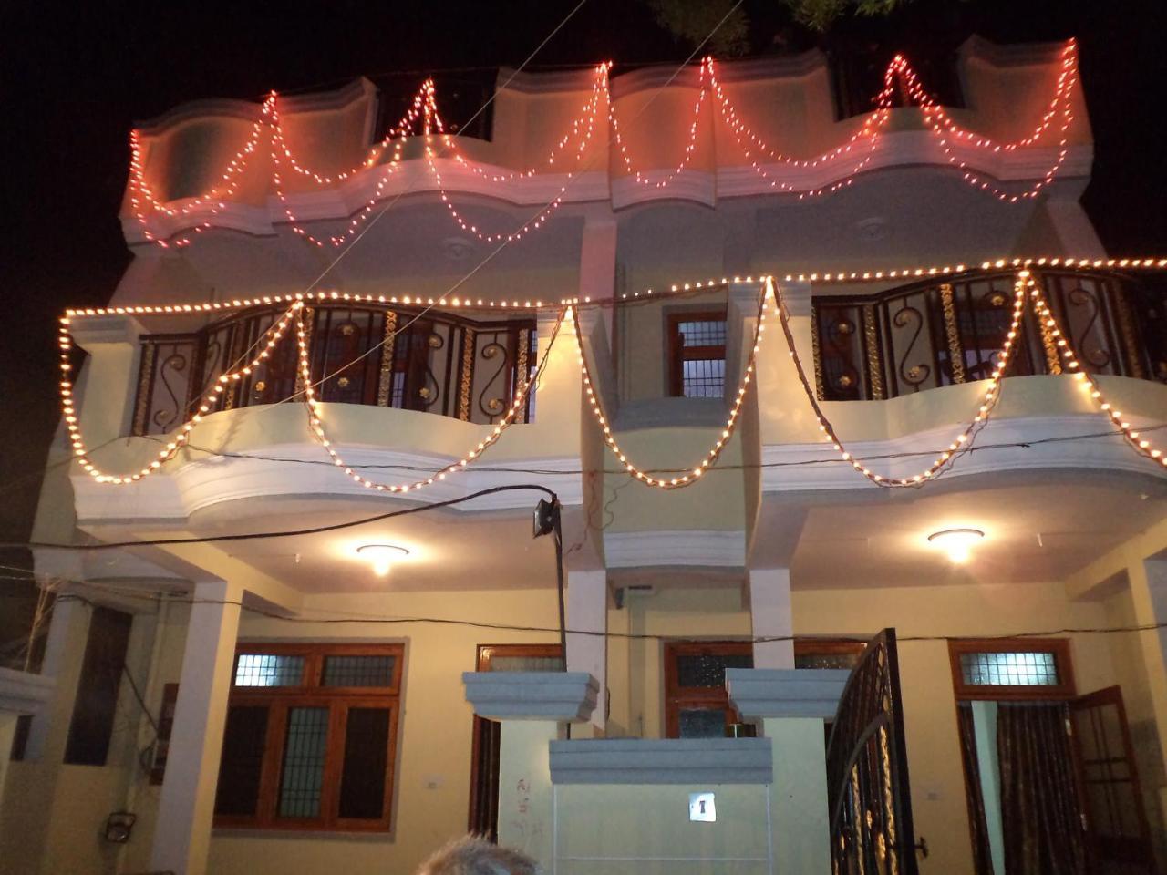 Pratibha Home Stay Jabalpur Exterior photo